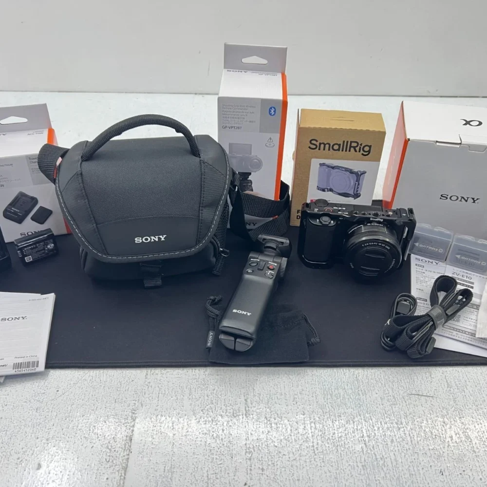 Sony ZV-E10 Mirrorless Camera with Sony E PZ 16-50mm f3.5-5.6 OSS Lens