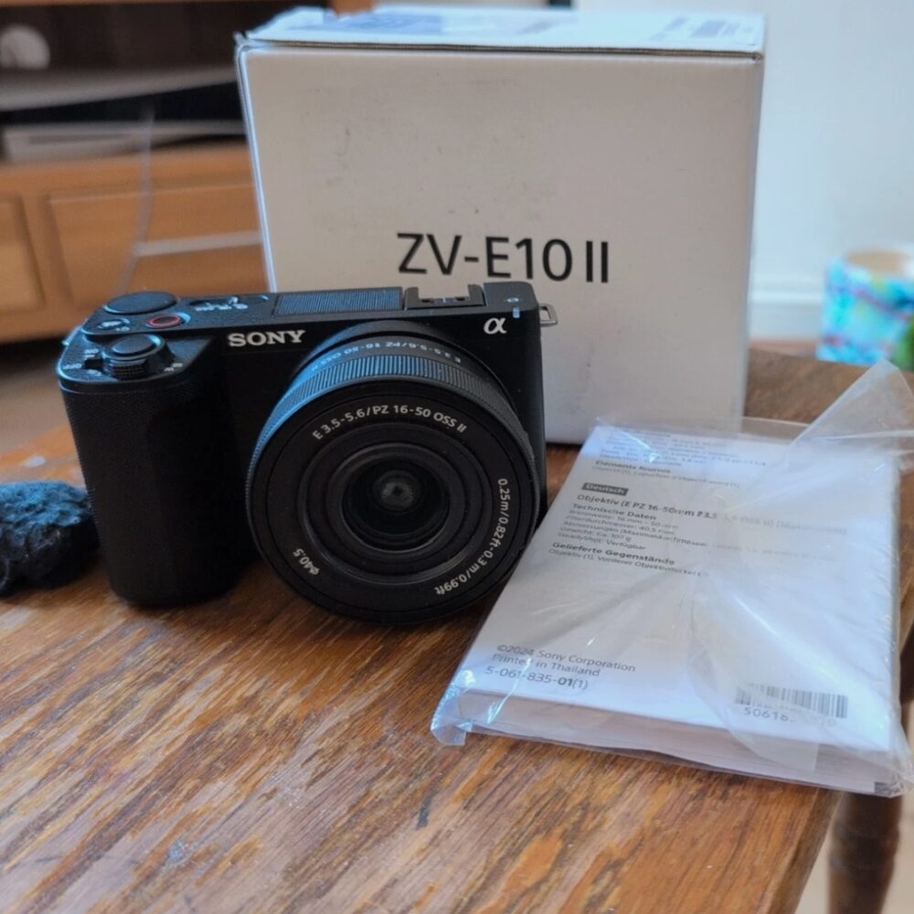 Sony ZV-E10 II Mirrorless Camera with 16-50mm Lens